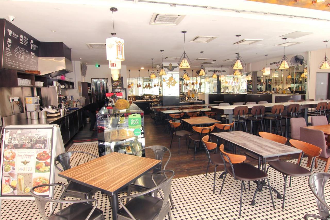 Pacific Express Market Hotel 3*